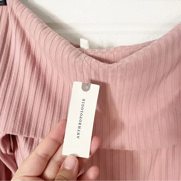 NWT Anthropologie Ribbed Off-The-Shoulder Long Sleeve Top in Mauve Size Medium - Picture 12 of 13